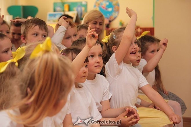 Podsumowanie konkursu „Kolorowe Ogródki” w Przedszkolu Miejskim nr 5 [02.06.2015] - zdjęcie #32 - eOstroleka.pl
