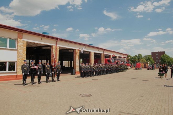 Dzień Strażaka w Ostrołęce: Awanse, odznaczenia i nowy quad dla jednostki przy Celnej [03.06.2015] - zdjęcie #3 - eOstroleka.pl