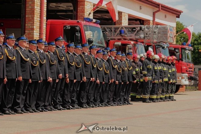 Dzień Strażaka w Ostrołęce: Awanse, odznaczenia i nowy quad dla jednostki przy Celnej [03.06.2015] - zdjęcie #22 - eOstroleka.pl