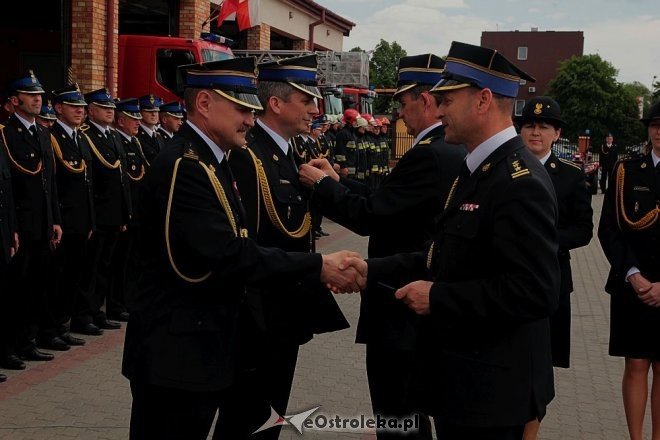 Dzień Strażaka w Ostrołęce: Awanse, odznaczenia i nowy quad dla jednostki przy Celnej [03.06.2015] - zdjęcie #55 - eOstroleka.pl
