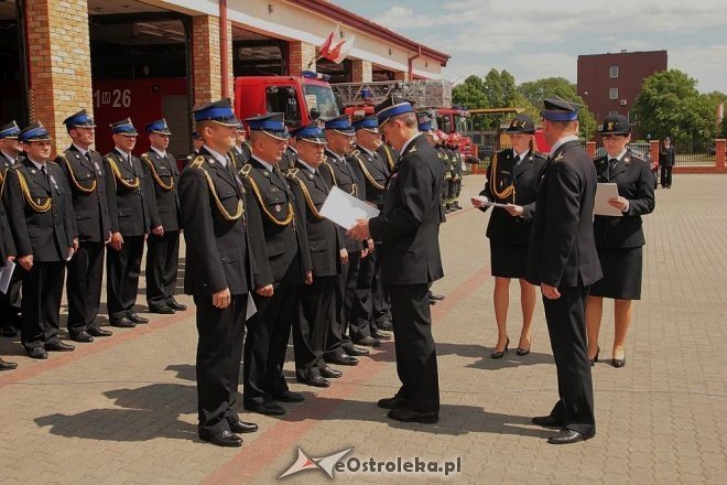 Dzień Strażaka w Ostrołęce: Awanse, odznaczenia i nowy quad dla jednostki przy Celnej [03.06.2015] - zdjęcie #70 - eOstroleka.pl