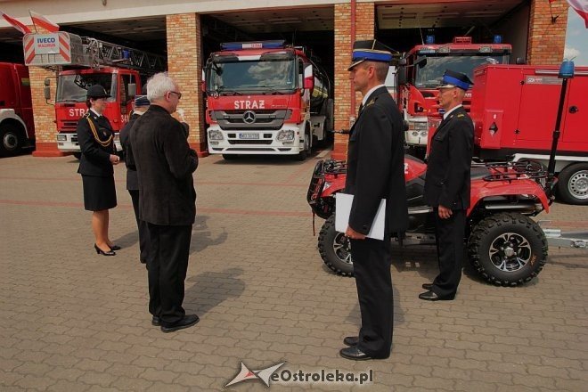 Dzień Strażaka w Ostrołęce: Awanse, odznaczenia i nowy quad dla jednostki przy Celnej [03.06.2015] - zdjęcie #5 - eOstroleka.pl