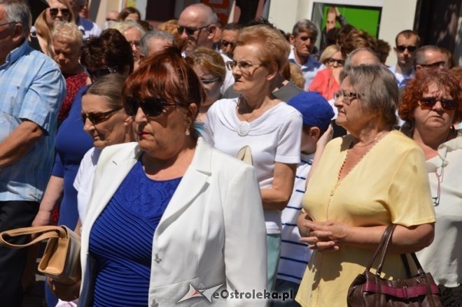 Procesja w parafii pw. św. Antoniego - Boże Ciało [04.06.2015] - zdjęcie #63 - eOstroleka.pl