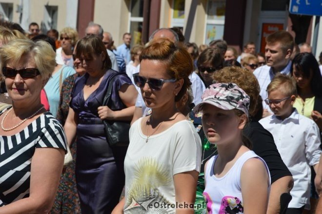 Procesja w parafii pw. św. Antoniego - Boże Ciało [04.06.2015] - zdjęcie #83 - eOstroleka.pl