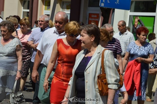 Procesja w parafii pw. św. Antoniego - Boże Ciało [04.06.2015] - zdjęcie #133 - eOstroleka.pl