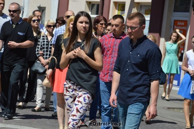 Procesja w parafii pw. św. Antoniego - Boże Ciało [04.06.2015] - zdjęcie #64 - eOstroleka.pl