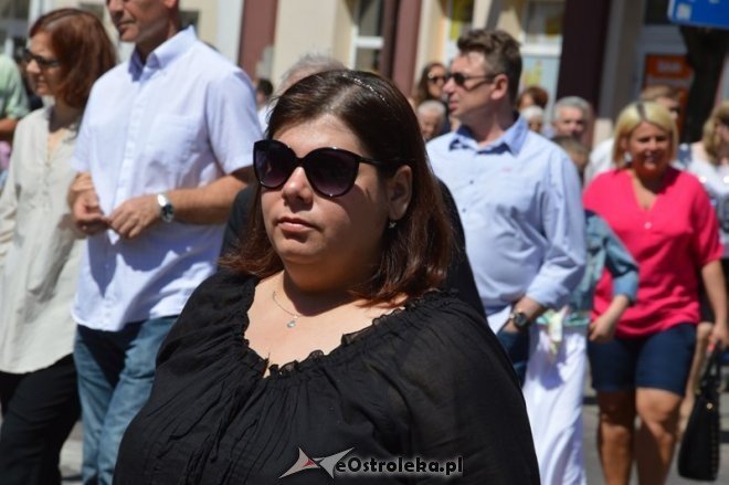 Procesja w parafii pw. św. Antoniego - Boże Ciało [04.06.2015] - zdjęcie #46 - eOstroleka.pl