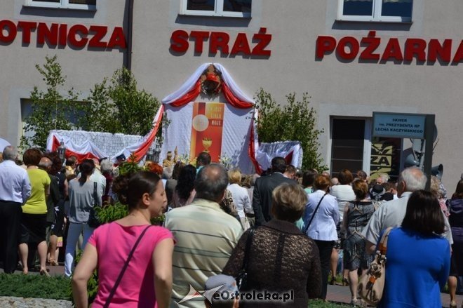 Procesja w parafii pw. św. Antoniego - Boże Ciało [04.06.2015] - zdjęcie #41 - eOstroleka.pl