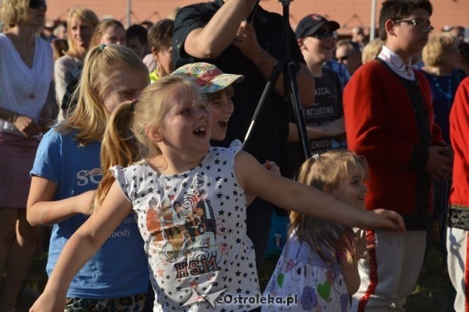 Koncert uwielbienia - Boże Ciało [04.06.2015] - zdjęcie #49 - eOstroleka.pl
