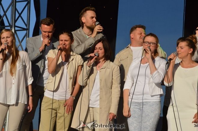 Koncert uwielbienia - Boże Ciało [04.06.2015] - zdjęcie #23 - eOstroleka.pl