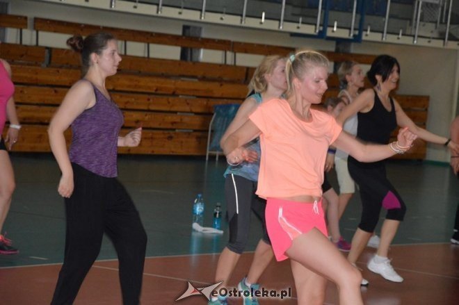 Maraton Zumby dla APN Ostrołęka [07.06.2015] - zdjęcie #42 - eOstroleka.pl