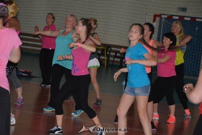 Maraton Zumby dla APN Ostrołęka [07.06.2015] - zdjęcie #13 - eOstroleka.pl