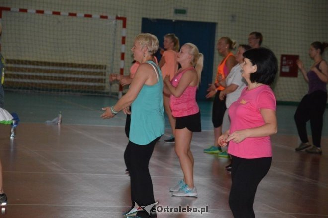 Maraton Zumby dla APN Ostrołęka [07.06.2015] - zdjęcie #2 - eOstroleka.pl