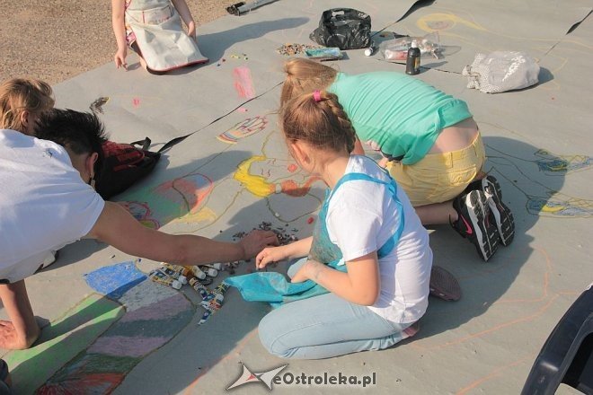Niezwykła wystawa młodych artystów w salonie OSCAR [08.06.2015] - zdjęcie #3 - eOstroleka.pl