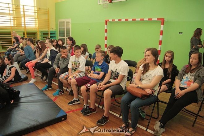 „Antymina” dla ostrołęckiej młodzieży - profilaktyka uzależnień w rytmach hip-hopu [08.06.2015] - zdjęcie #5 - eOstroleka.pl