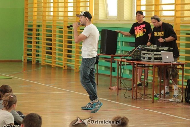 „Antymina” dla ostrołęckiej młodzieży - profilaktyka uzależnień w rytmach hip-hopu [08.06.2015] - zdjęcie #22 - eOstroleka.pl