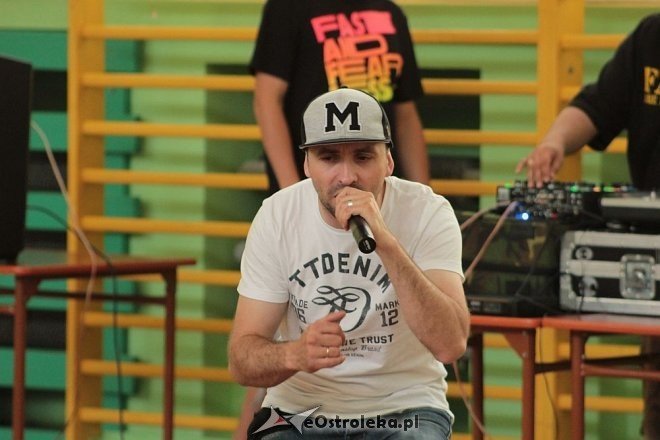 „Antymina” dla ostrołęckiej młodzieży - profilaktyka uzależnień w rytmach hip-hopu [08.06.2015] - zdjęcie #18 - eOstroleka.pl