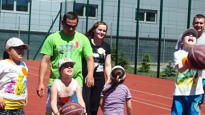Ostrołęka: Spartakiada sportowa o puchar prezesa OSM [09.06.2015] - zdjęcie #25 - eOstroleka.pl