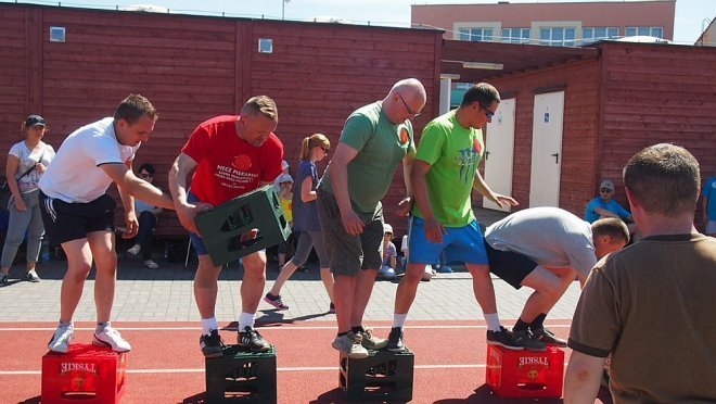Ostrołęka: Spartakiada sportowa o puchar prezesa OSM [09.06.2015] - zdjęcie #4 - eOstroleka.pl