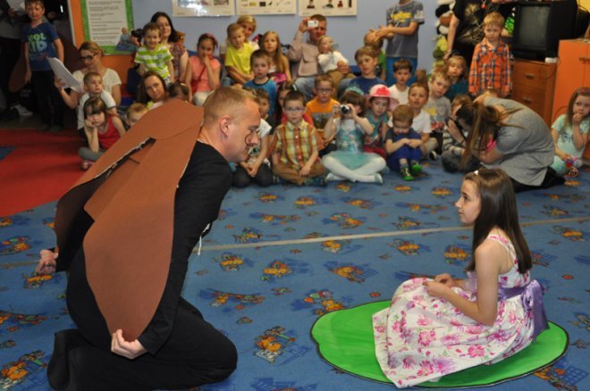 RODZICE DZIECIOM W „KANGURKU” - zdjęcie #41 - eOstroleka.pl