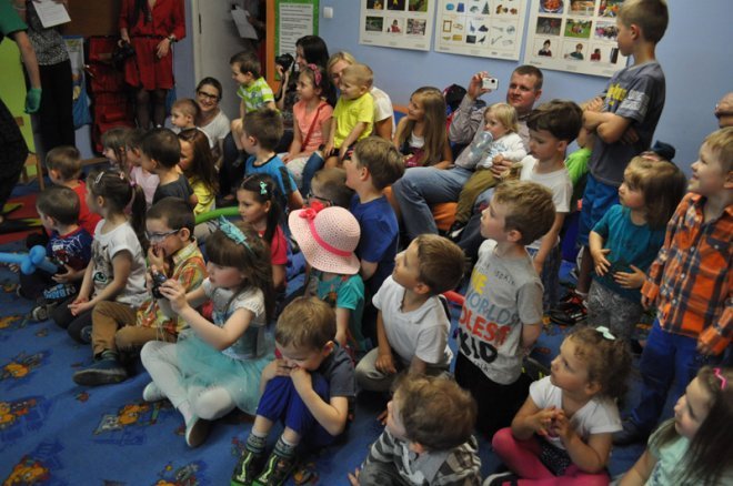 RODZICE DZIECIOM W „KANGURKU” - zdjęcie #46 - eOstroleka.pl