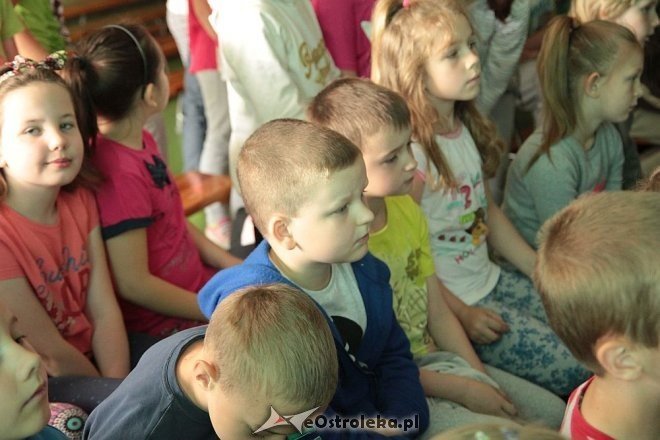 Calineczka w wykonaniu uczniów „dziesiątki” [10.06.2015] - zdjęcie #9 - eOstroleka.pl