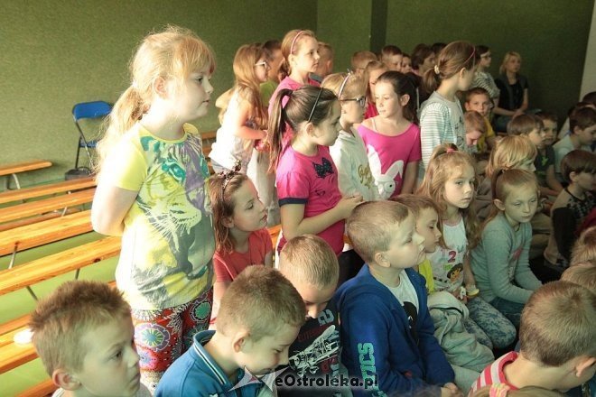 Calineczka w wykonaniu uczniów „dziesiątki” [10.06.2015] - zdjęcie #37 - eOstroleka.pl
