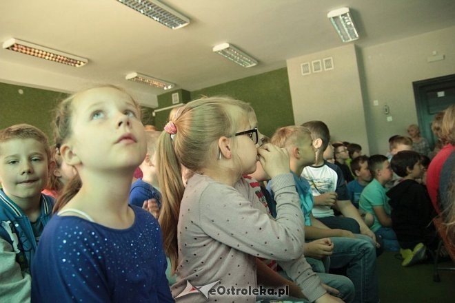 Calineczka w wykonaniu uczniów „dziesiątki” [10.06.2015] - zdjęcie #20 - eOstroleka.pl