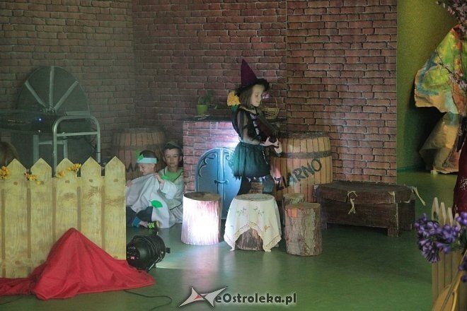 Calineczka w wykonaniu uczniów „dziesiątki” [10.06.2015] - zdjęcie #29 - eOstroleka.pl