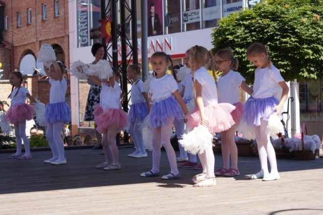 IV Dziecięcy Festiwal Tańca [12.06.2015] - zdjęcie #64 - eOstroleka.pl