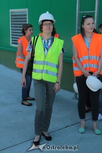 Ostrołęka: Uczniowie Technikum Ochrony Środowiska z Myszyńca odwiedzili sortownię śmieci [12.06.2015] - zdjęcie #11 - eOstroleka.pl