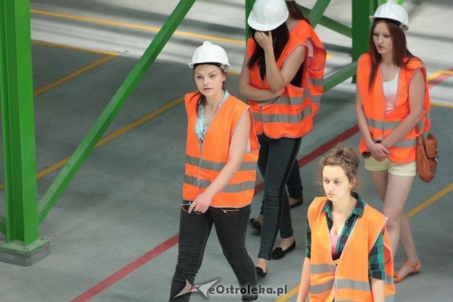 Ostrołęka: Uczniowie Technikum Ochrony Środowiska z Myszyńca odwiedzili sortownię śmieci [12.06.2015] - zdjęcie #39 - eOstroleka.pl