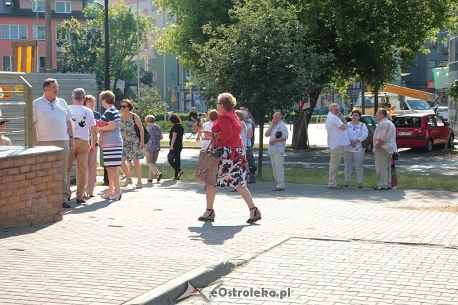 Skandal przed koncertem Aloszy Awdiejewa: Artysta się spóźnił, fani opuścili OCK [13.06.2015] - zdjęcie #15 - eOstroleka.pl