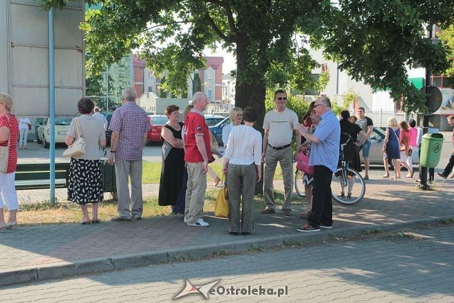 Skandal przed koncertem Aloszy Awdiejewa: Artysta się spóźnił, fani opuścili OCK [13.06.2015] - zdjęcie #12 - eOstroleka.pl