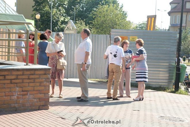 Skandal przed koncertem Aloszy Awdiejewa: Artysta się spóźnił, fani opuścili OCK [13.06.2015] - zdjęcie #11 - eOstroleka.pl