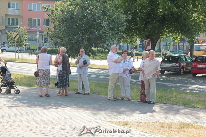 Skandal przed koncertem Aloszy Awdiejewa: Artysta się spóźnił, fani opuścili OCK [13.06.2015] - zdjęcie #10 - eOstroleka.pl