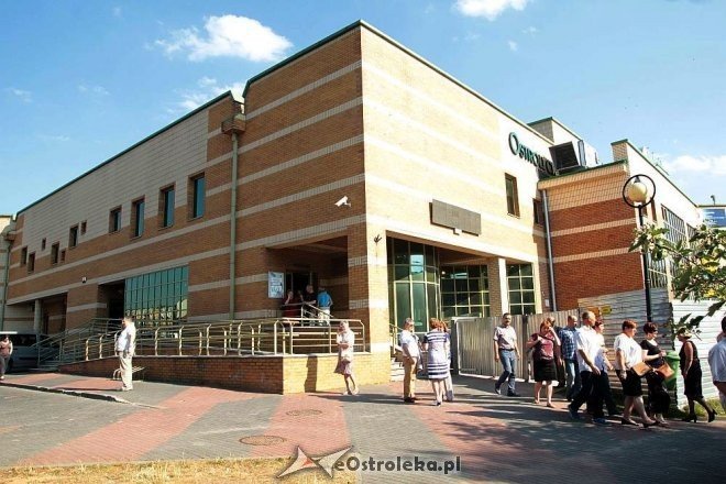 Skandal przed koncertem Aloszy Awdiejewa: Artysta się spóźnił, fani opuścili OCK [13.06.2015] - zdjęcie #3 - eOstroleka.pl