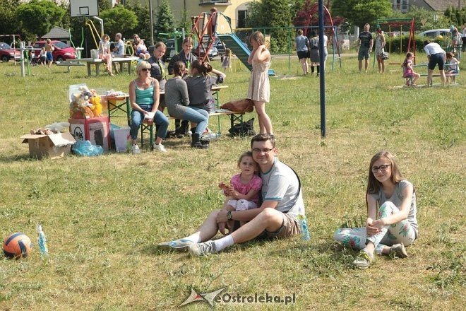 Ostrołęka: Piknik rodzinny „Przybij piątkę z psem” [13.06.2015] - zdjęcie #31 - eOstroleka.pl