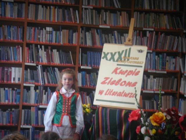Finał 32. edycji Konkursu Recytatorskiego „Kurpie Zielone w Literaturze” - zdjęcie #8 - eOstroleka.pl