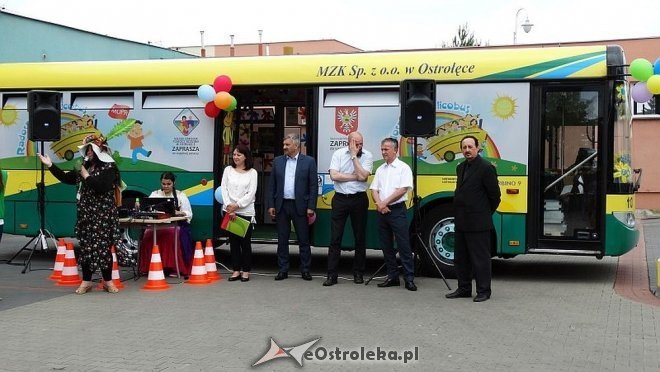 „Radosny Świetlicobus” po raz czwarty wyruszył w wakacyjną trasę [16.06.2015] - zdjęcie #14 - eOstroleka.pl