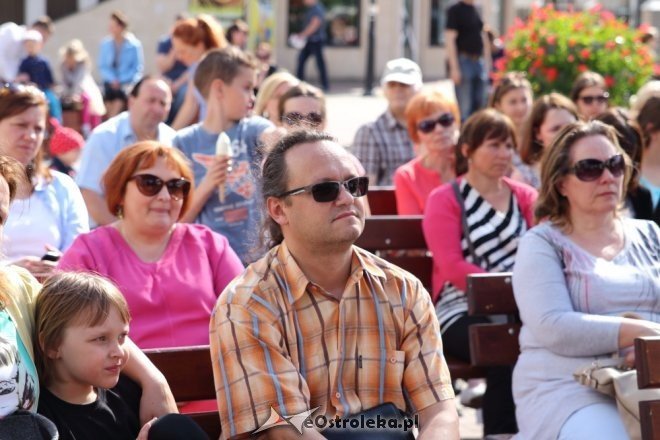 Koncert podsumowujący roczny dorobek edukacyjny uczniów PSM [16.06.2015] - zdjęcie #9 - eOstroleka.pl
