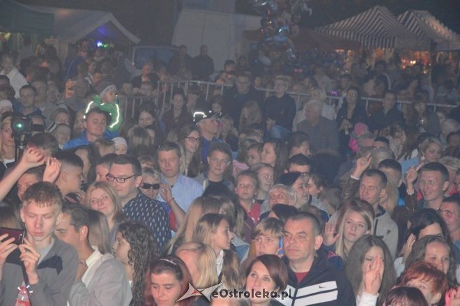 Koncert Mamzela i Basty na festynie dworcowym [21.06.2015] - zdjęcie #57 - eOstroleka.pl