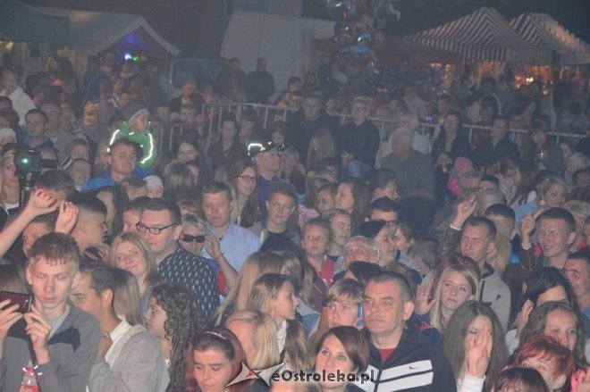 Koncert Mamzela i Basty na festynie dworcowym [21.06.2015] - zdjęcie #54 - eOstroleka.pl