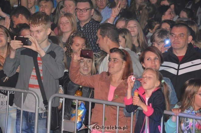 Koncert Mamzela i Basty na festynie dworcowym [21.06.2015] - zdjęcie #61 - eOstroleka.pl