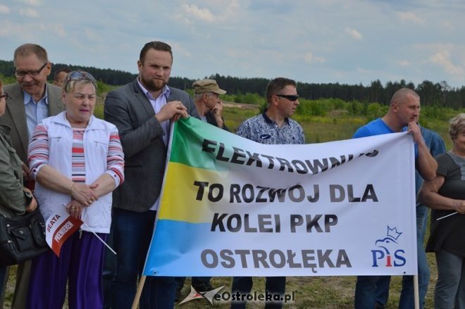 Beata Szydło w Ostrołęce [22.06.2015] - zdjęcie #2 - eOstroleka.pl