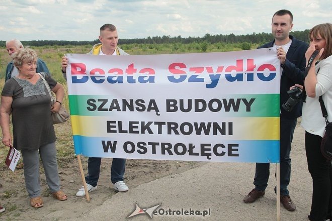 Beata Szydło w Ostrołęce [22.06.2015] - zdjęcie #87 - eOstroleka.pl