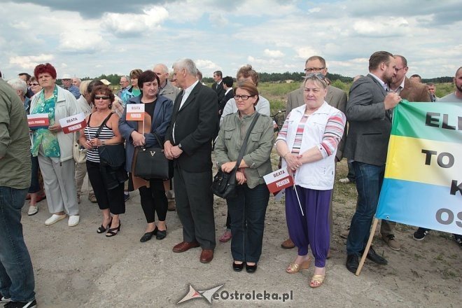 Beata Szydło w Ostrołęce [22.06.2015] - zdjęcie #111 - eOstroleka.pl