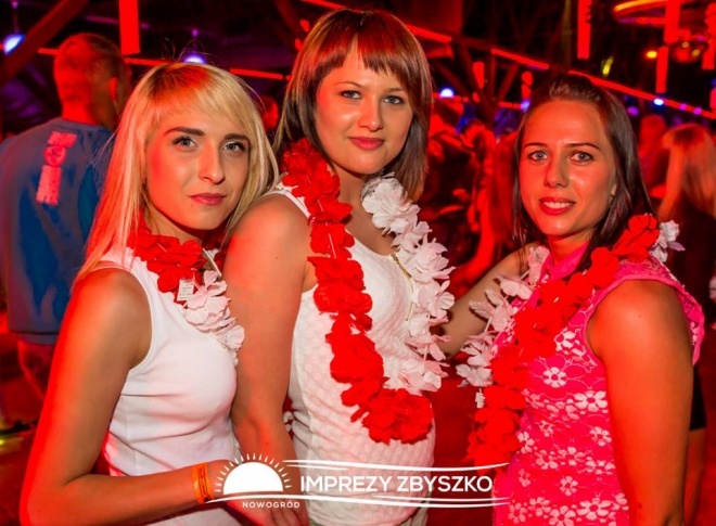 Imprezy Zbyszko: Hawajska, Energetyczna Noc w Nowogrodzie - zdjęcie #30 - eOstroleka.pl