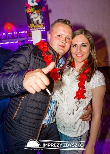 Imprezy Zbyszko: Hawajska, Energetyczna Noc w Nowogrodzie - zdjęcie #10 - eOstroleka.pl