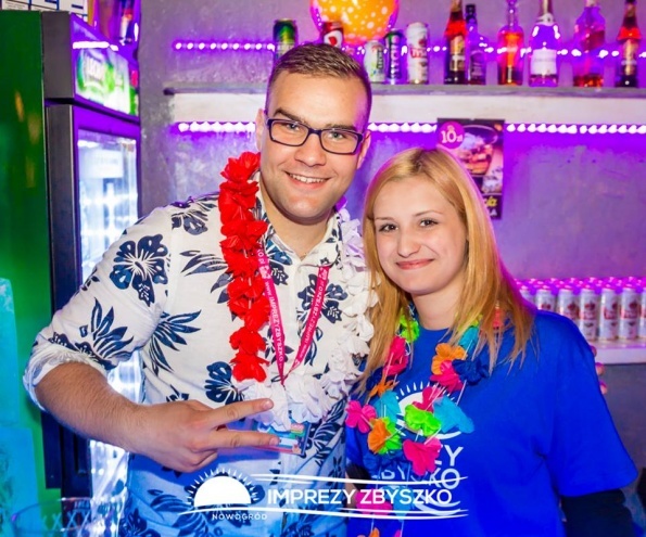 Imprezy Zbyszko: Hawajska, Energetyczna Noc w Nowogrodzie - zdjęcie #2 - eOstroleka.pl